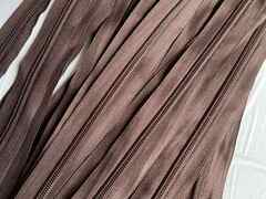 Cerniere lampo in nylon Marrone da Cm 30