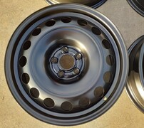 Cerchi in ferro 16 originali Audi A1 A2 A3 VW Golf 4