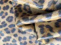 Pelle di vitello effetto leopardo – AT6