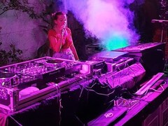 Noleggio: Attrezzature  Audio & Luci