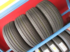 4 Pneumatici 2254517 pirelli SPEDIZIONE GRATIS