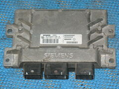 ECU RENAULT CLIO S120201108A 8200454467 8200400246 SIM3