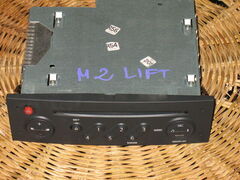 Autoradio Renault MEGANE Mk2 Radio CD Player 8200607918