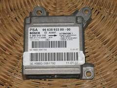 ECU Peugeot 207 1.4 2006 PSA 9663593380-00 airbag 0285010110
