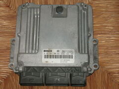 ECU RENAULT TRAFIC 0281032700 237103984R 237107550R EDC17C42