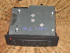 Renault MEGANE Mk2 2007 Radio CD Player Unit 8200607918