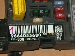 Porta fusibili bsm picasso citroen c4 l08 9664055680