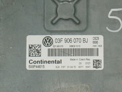ECU VOLKSWAGEN GOLF 1.2 03F906070BJ 5WP44615 SOMOS10.10