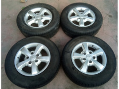 Cerchi in lega e gomme 245/65/17 KIA SORENTO