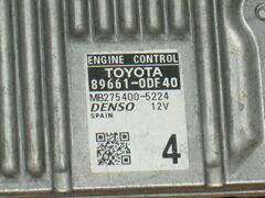 Ecu centralina toyota yaris 89661-0df40 mb275400-5224