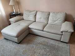 Divano in similpelle