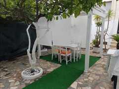 Casa con piscina e corte privata