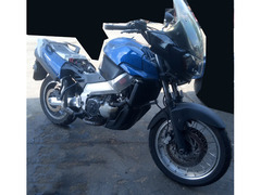 Pezzi per Aprilia Caponord 1000 anno 2003