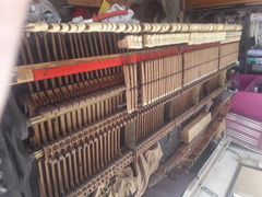 Tecnico accordatore di pianoforti