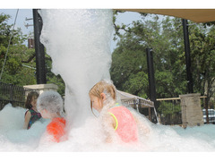 Noleggio piccolo generatore schiuma per piccole feste