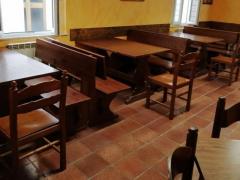 Set tavoli con pan a e tavoli per paninoteca e pub