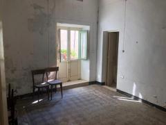 CASA SEMI IND  P TERRA + PRIMO PIANO TOTALE 240 MQ  +GARAGE+TERRAZZO