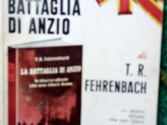 La battaglia di Anzio  di T.R. Fehrenbach.