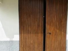 Portone per garage in ferro rivestito in legno