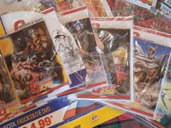 GUNDAM DVD + NOTEBOOK