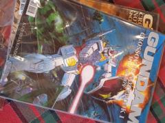 GUNDAM DVD + NOTEBOOK