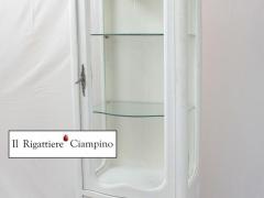 Vetrina bianca in stile inglese