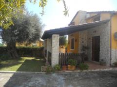 Villetta con terreno