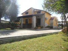 Villetta con terreno