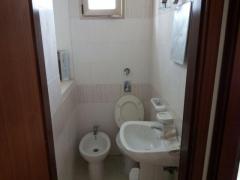 CASA SEMI-INDIP. DI MQ.45 CIRCA+AREA LIBERA