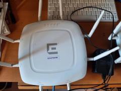 Vendo  2 Extreme Networks Access point   WS-AP3935I-ROW [31013]