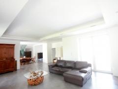 Lecce zona Partigiani Villa Moderna recente costruzione