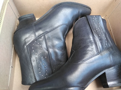 Stivaletto in pelle n. 35