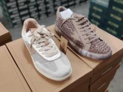 Stock scarpe da donna Corina asseriate