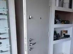Stock Porte Blindate Scrigno Sforzesco
