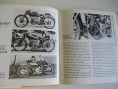 LIBRO "MOTO GUZZI SINGLES", ALL TWO AND FOUR STROKE SINGLE-CYLINDER MOTORCYCLES