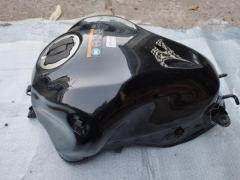 Serbatoio Kawasaki Z900 2018 danneggiato