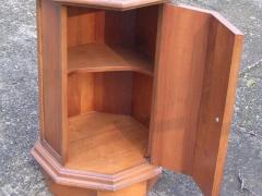 Mobiletto ottagonale girevole porta bottiglie ecc.