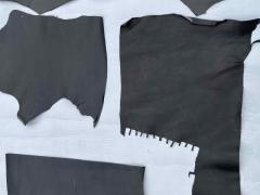 Scampoli pelle a vacchetta colore Nero – B33