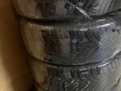 Set 4 pneumatici invernali 215 55 R17