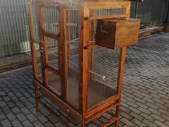 Voliera in legno per volatili