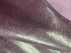 Pelle colore viola per artigianato