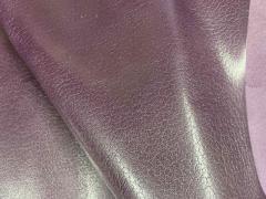 Pelle colore viola per artigianato