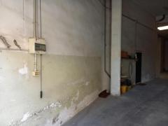 VENDESI GARAGE SU VIA GRAVINA DI 1500 MQ