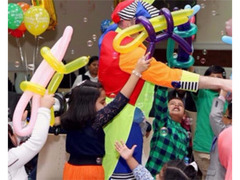 materiale per animazione,articoli per feste,spettacoli