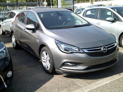 Opel Astra berlina usata - Pagala come vuoi