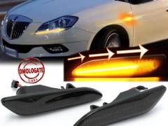 Frecce LED Dinamiche Laterali per Lancia Delta 3, SEQUENZIALI Omologate, Nere, CANbus No Error