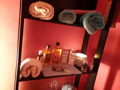 Servizio massaggi e depilazione parziale o total Body