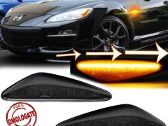 Frecce LED Dinamiche Laterali per Mazda RX-8 Restyling, SEQUENZIALI Omologate, Nere, CANbus No Error