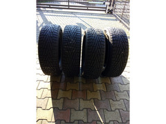 GOMME DA NEVE 255/60 R18