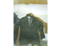 Abbigliamento per uomo e donna